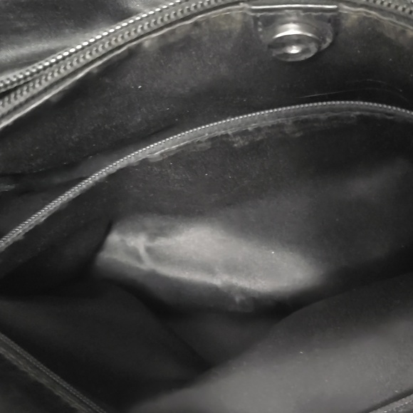 Ashley Coach Black Signature Shoulder Bag - Picture 6 of 10